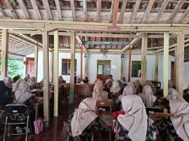 Pertemuan Rutin Kader Kalurahan Ponjong Bahas Program dan Peningkatan Pelayanan